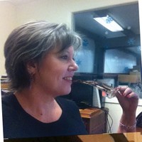 Sharron Holmes