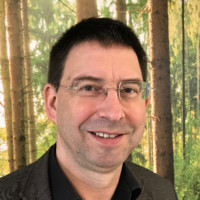 Stefan Crumbach