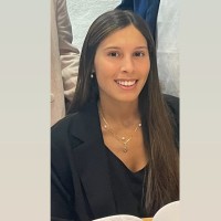 Antonella Flores Silveira