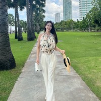 Anna Zhang