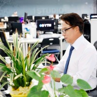 송경철