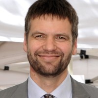 Ian Thompson