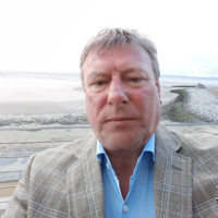 Mervyn Jones