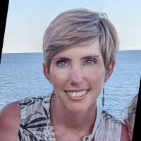 Julie Scheen