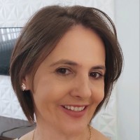 Meire Soares
