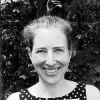 Erica White, Cmm, Cmp