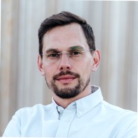 Stefan Neudecker