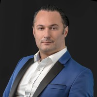 Andreas K.