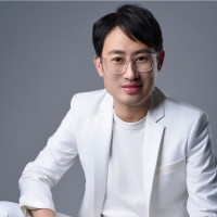 Simon Heng