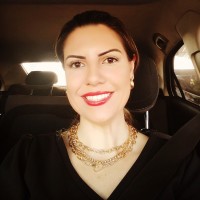Lívia Maria Zuin