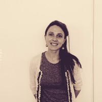 Julie Apers