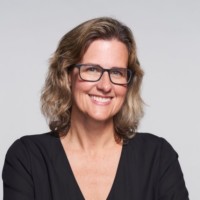 Sara Grushka-Hicks, Pmp