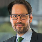 Daniel Larcher