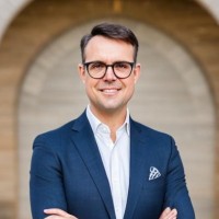 Simon Schmitt