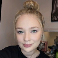 Zoe Warren