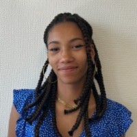 Laury M.