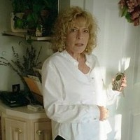Debbie Elias