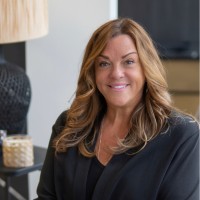 Lori Stirrett