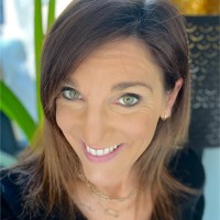 Marie Neufville-Vossier