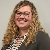 Jennifer Adam