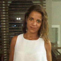 Claudia Correia