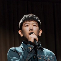Zimi Li