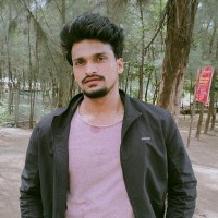 Niketan Tare
