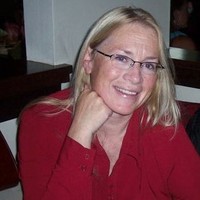 Pamela Kris Oesterle