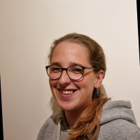Linda R.