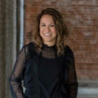 Olivia Schmitt, Cic, Cisr