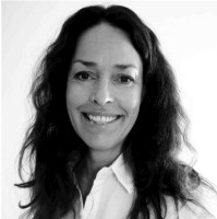 Jacqueline Oker-Blom