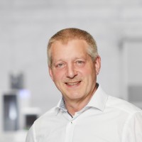 Dirk Schmid