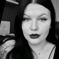 Nella Valiola
