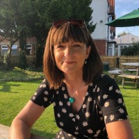 Alison Pitt