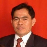 Dr. Ferry S. Paoki
