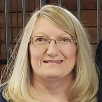 Lynn Seay