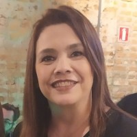 Debora Vaz
