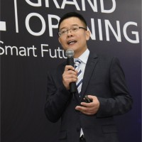 李宏飞