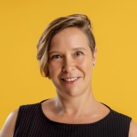 Michele Oksanicz Mano