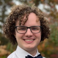 Zachary McIntyre