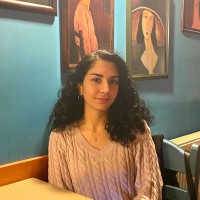 Elif Sezer