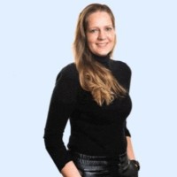Lisette R.