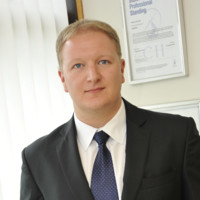 Simon Peter Bennett MEng (Hons) Chartered MCSI DipPFS