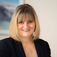 Fiona Jones