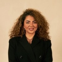 Atieh Vlijmincx-Ariannejad