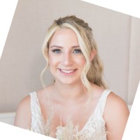 Stephanie Clavin