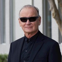 Stephen Oliver