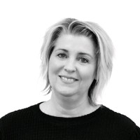 Monique Velthuis