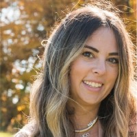 Allison Church Ains, Au