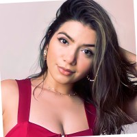 Mayara B.